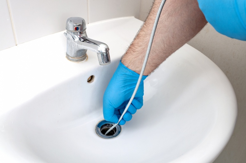 Chemical Drain Cleaners vs. Professional Drain Clearing